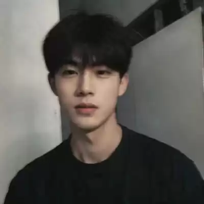 雍恨云